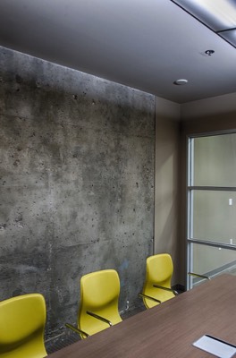  Conference room with concrete walls 