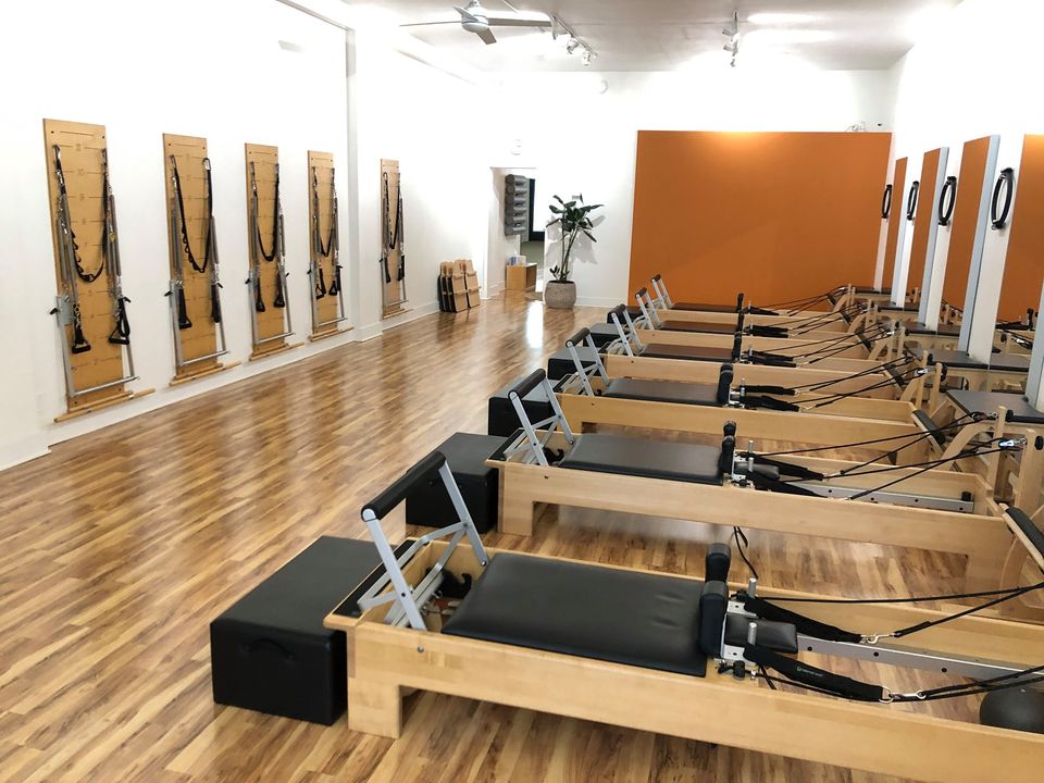  Scoop Studio Pilates 