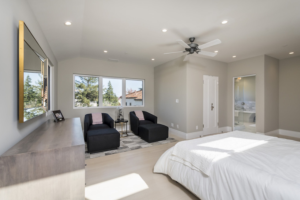  Master Bedroom seating area 